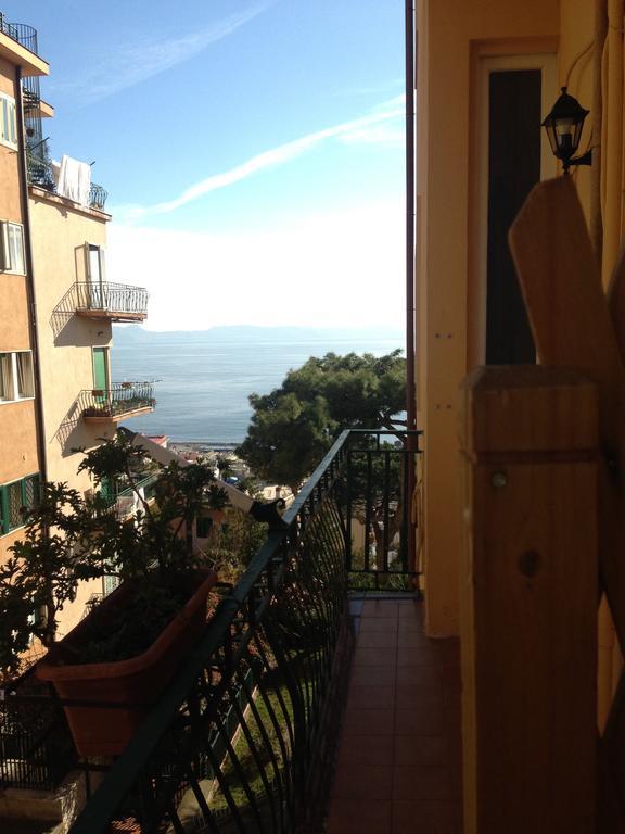 Casa Argentino Bed & Breakfast Napoli Oda fotoğraf